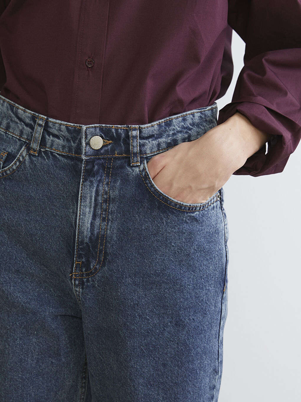 Mom Fit Women's Jeans-2