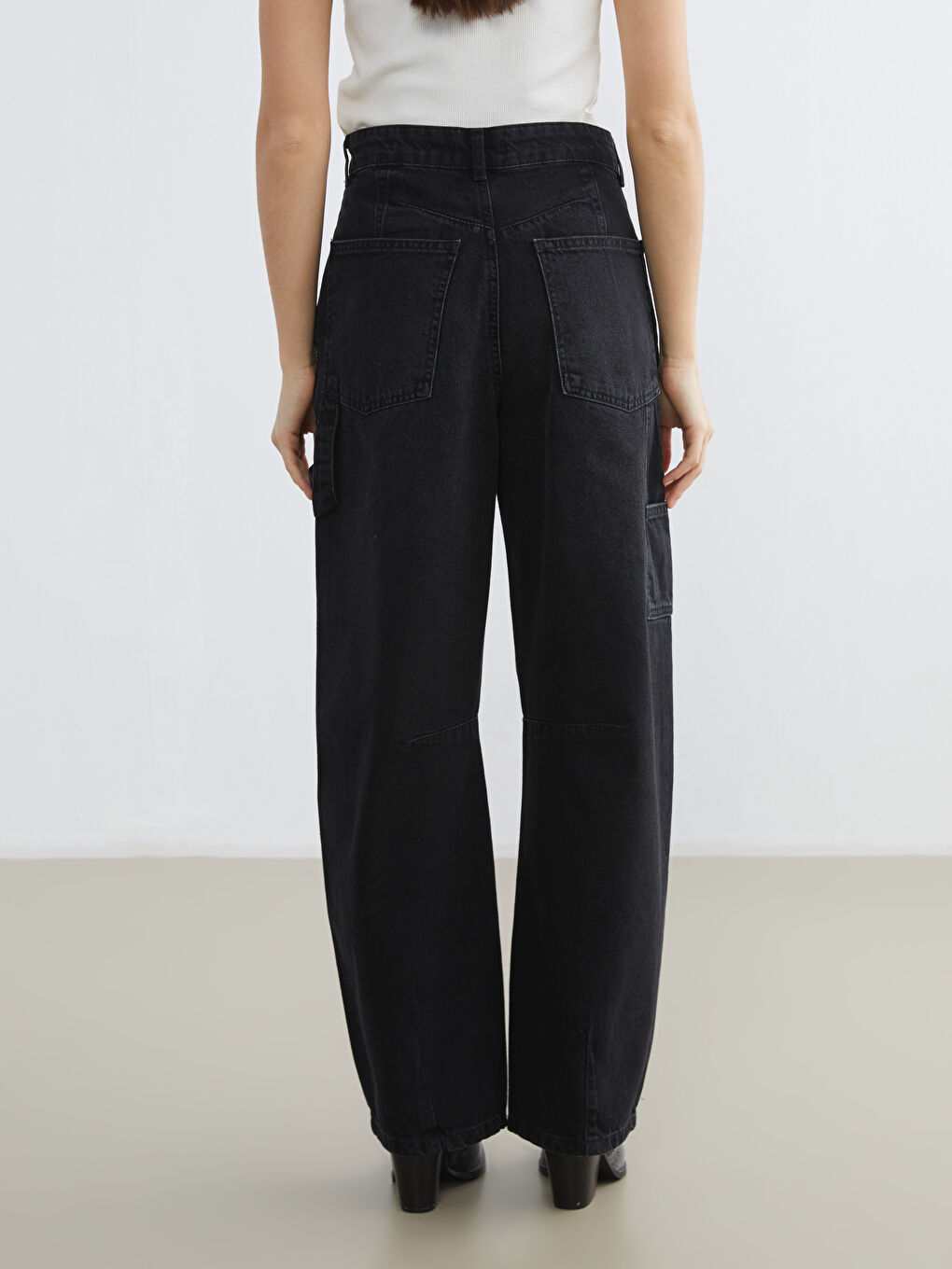 Siyah Barrel Fit Kadın Jean Pantolon-3