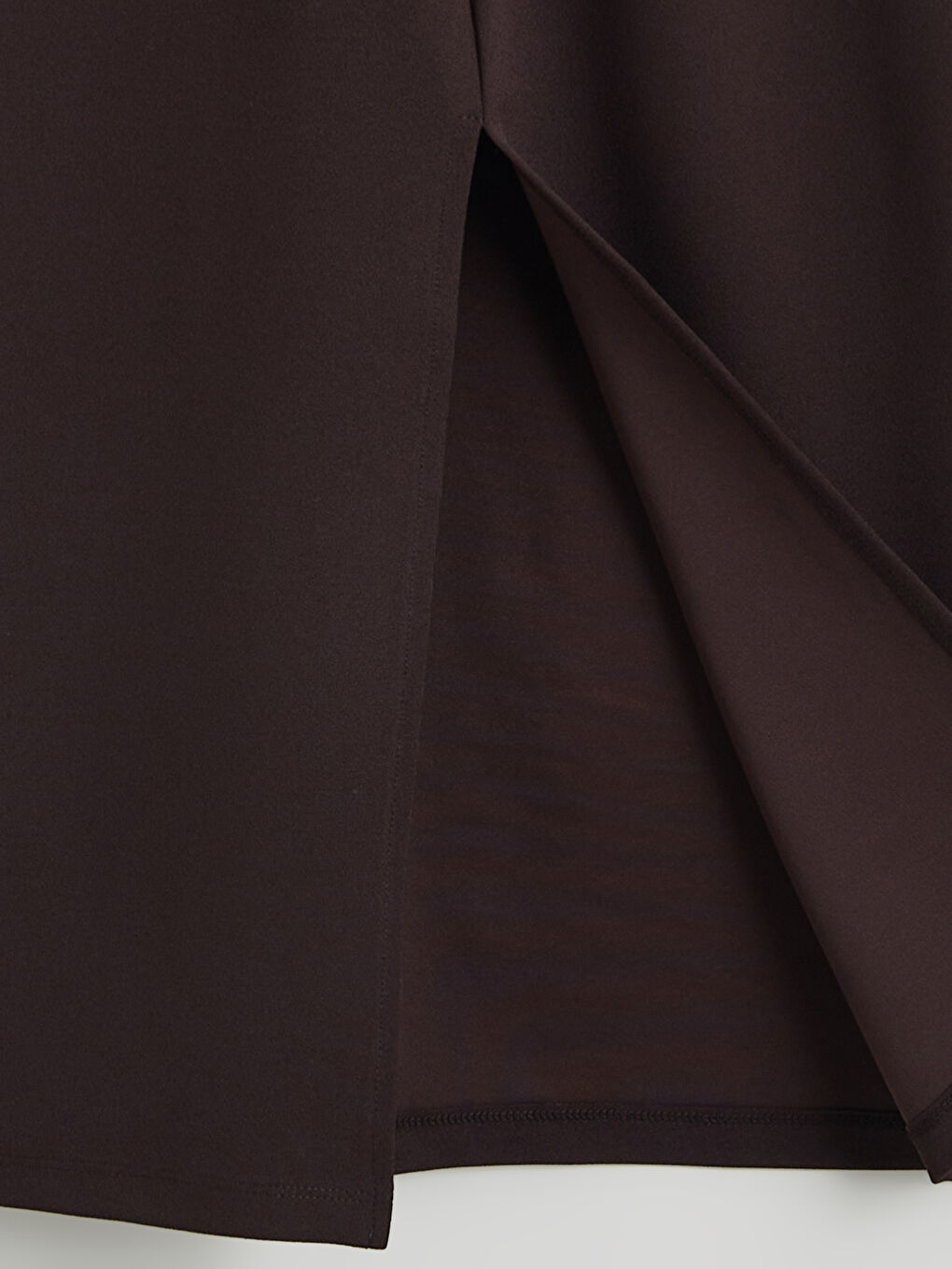 Kahverengi Dökümlü Yaka Büzgülü Krep Elbise-5