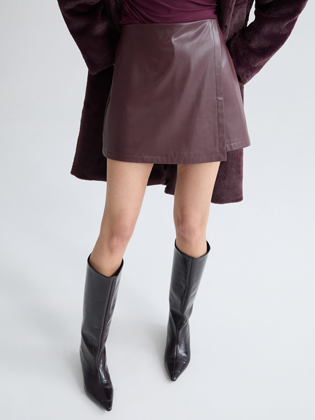 Slim Fit Women's Faux Leather Skort-4