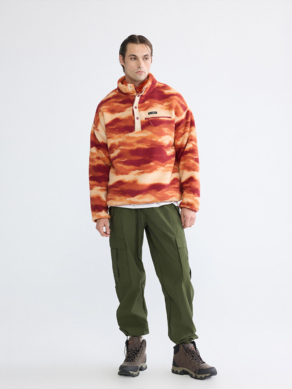 Turuncu Dik Yaka Desenli Polar Erkek Sweatshirt-1