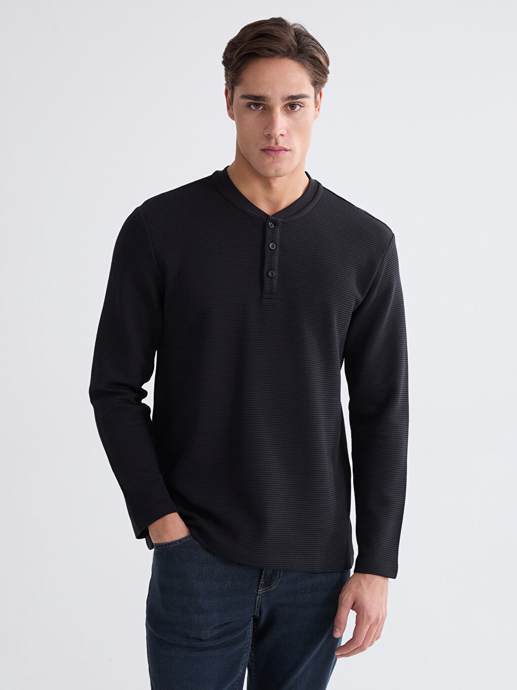 Siyah Bisiklet Yaka Uzun Kollu Erkek Tişört