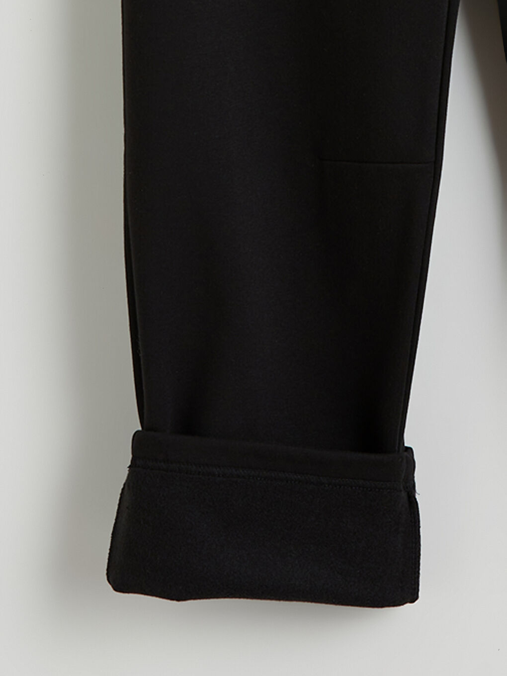 Siyah Rahat Kalıp Erkek Eşofman Altı-1