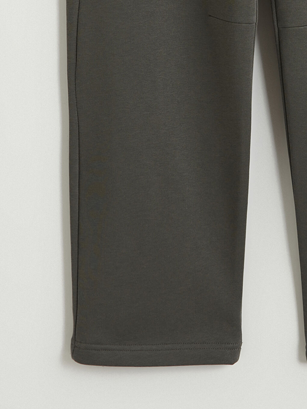 Haki Rahat Kalıp Erkek Eşofman Altı-1