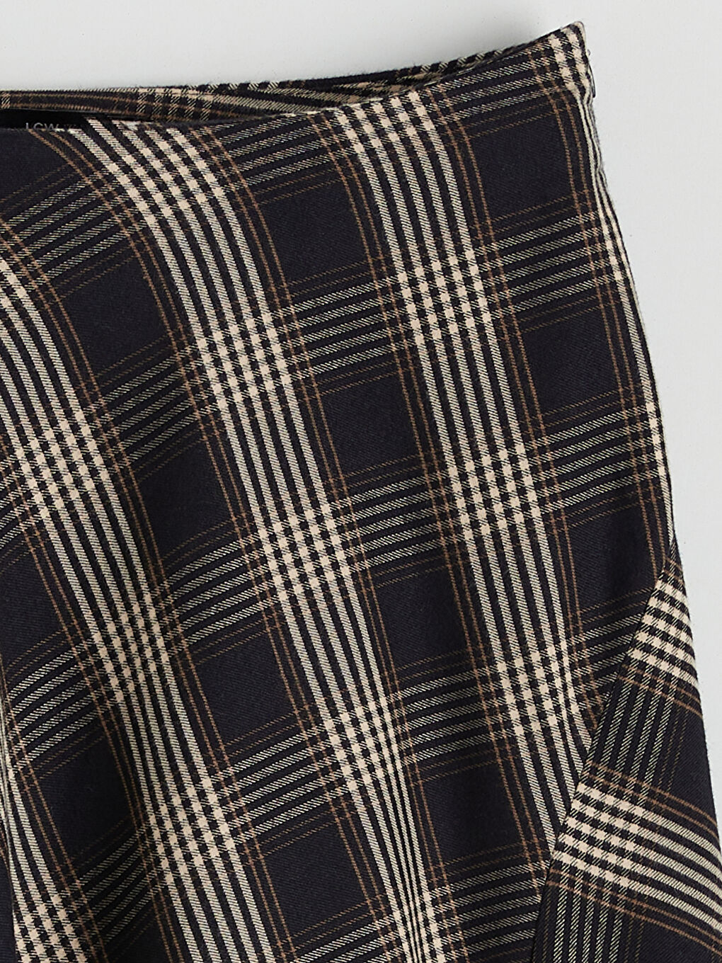 Siyah Beli Fermuarlı Ekose Kloş Etek-5