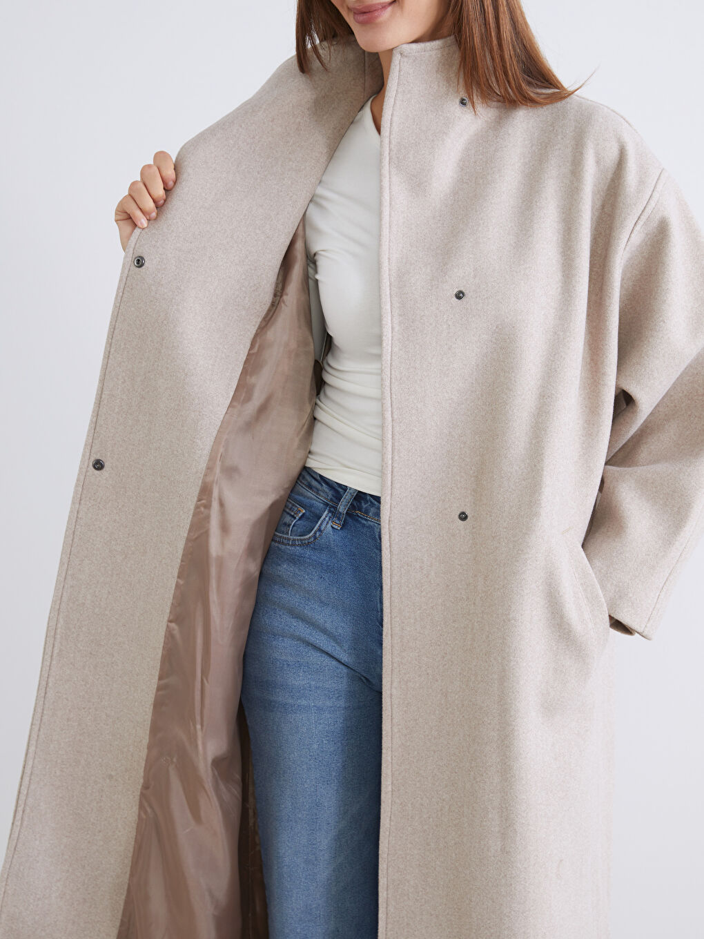 Bej Dik Yaka Kadın Kaşe Kaban-1