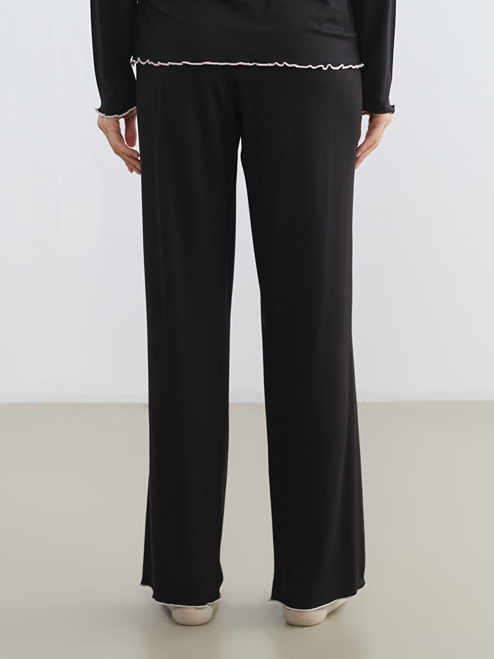 Siyah Beli Lastikli Kadın Pijama Altı-1