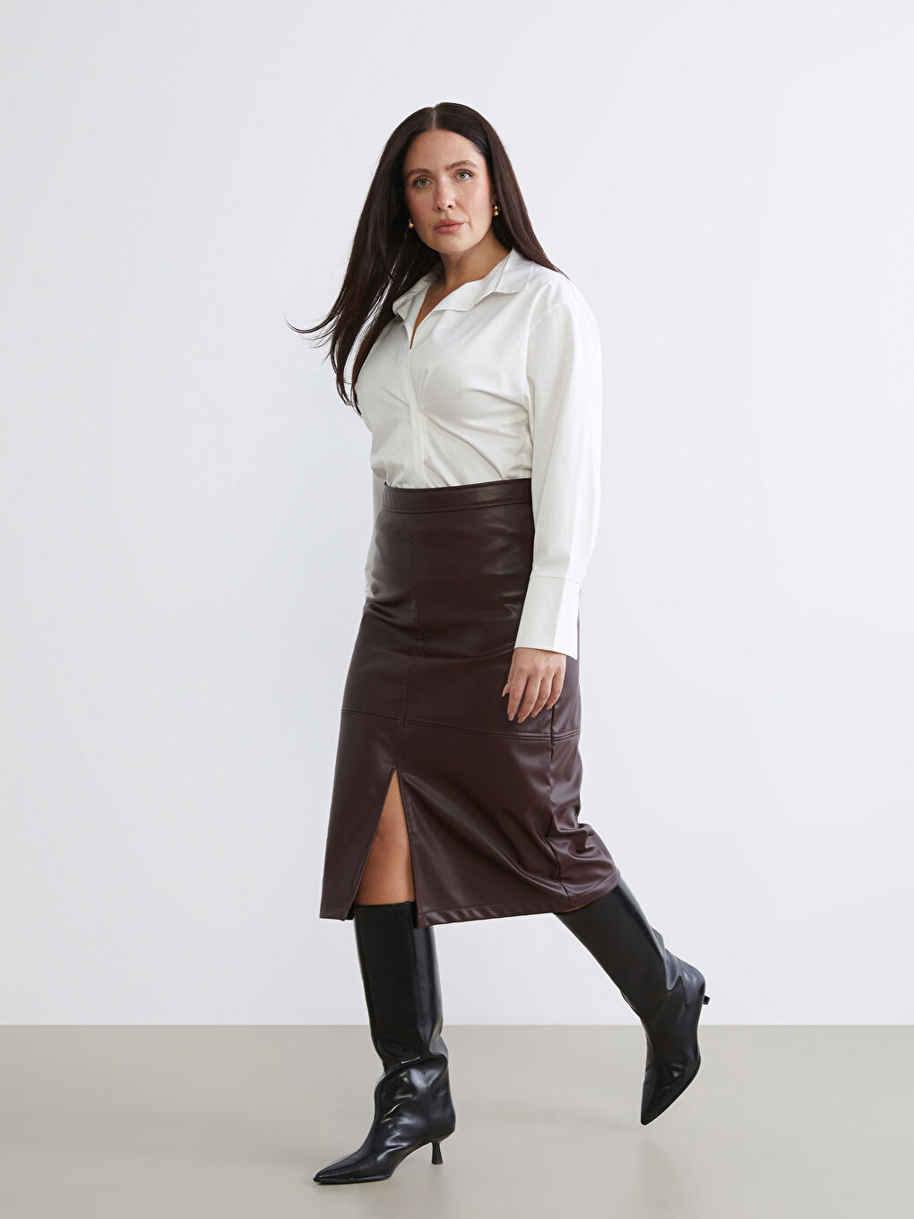 Bordo Büyük Beden Beli Fermuarlı Deri Görünümlü Etek