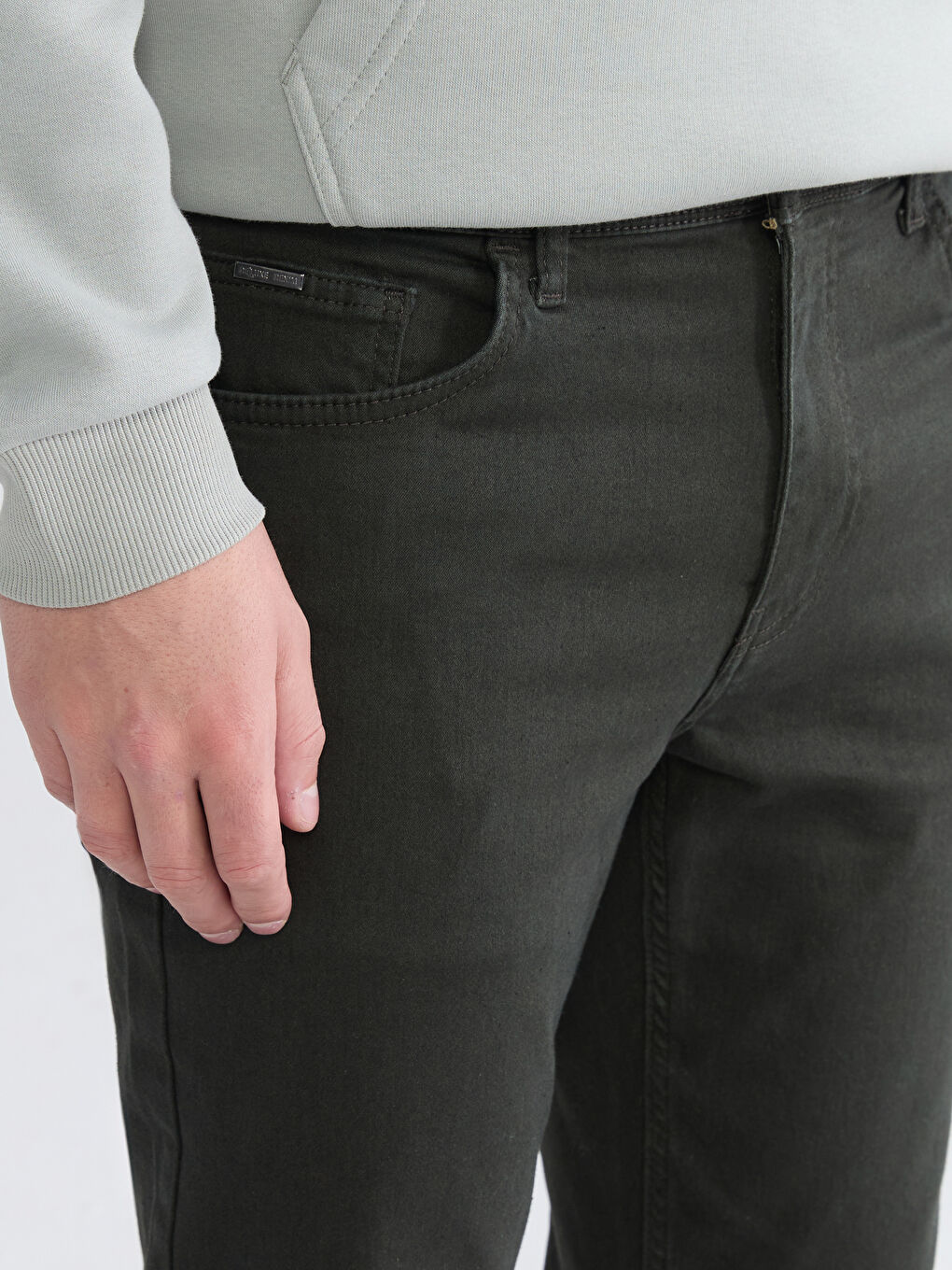 779 جینزی فیتی ئاسایی بۆ پیاوان-2