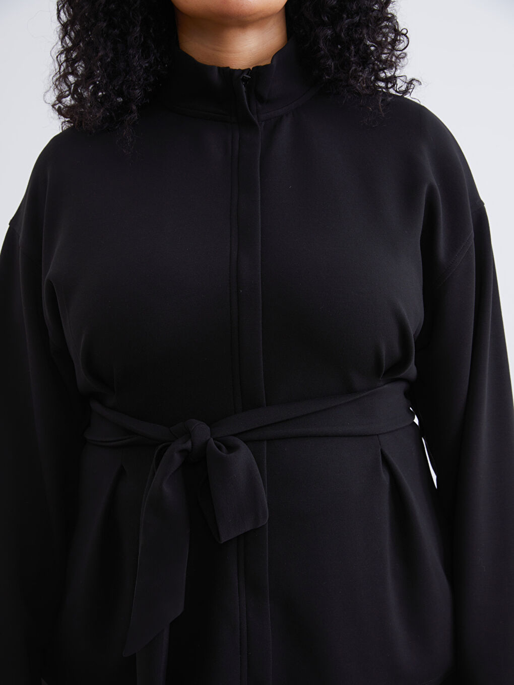 Siyah Büyük Beden Dik Yaka Kadın Fermuarlı Sweatshirt-2