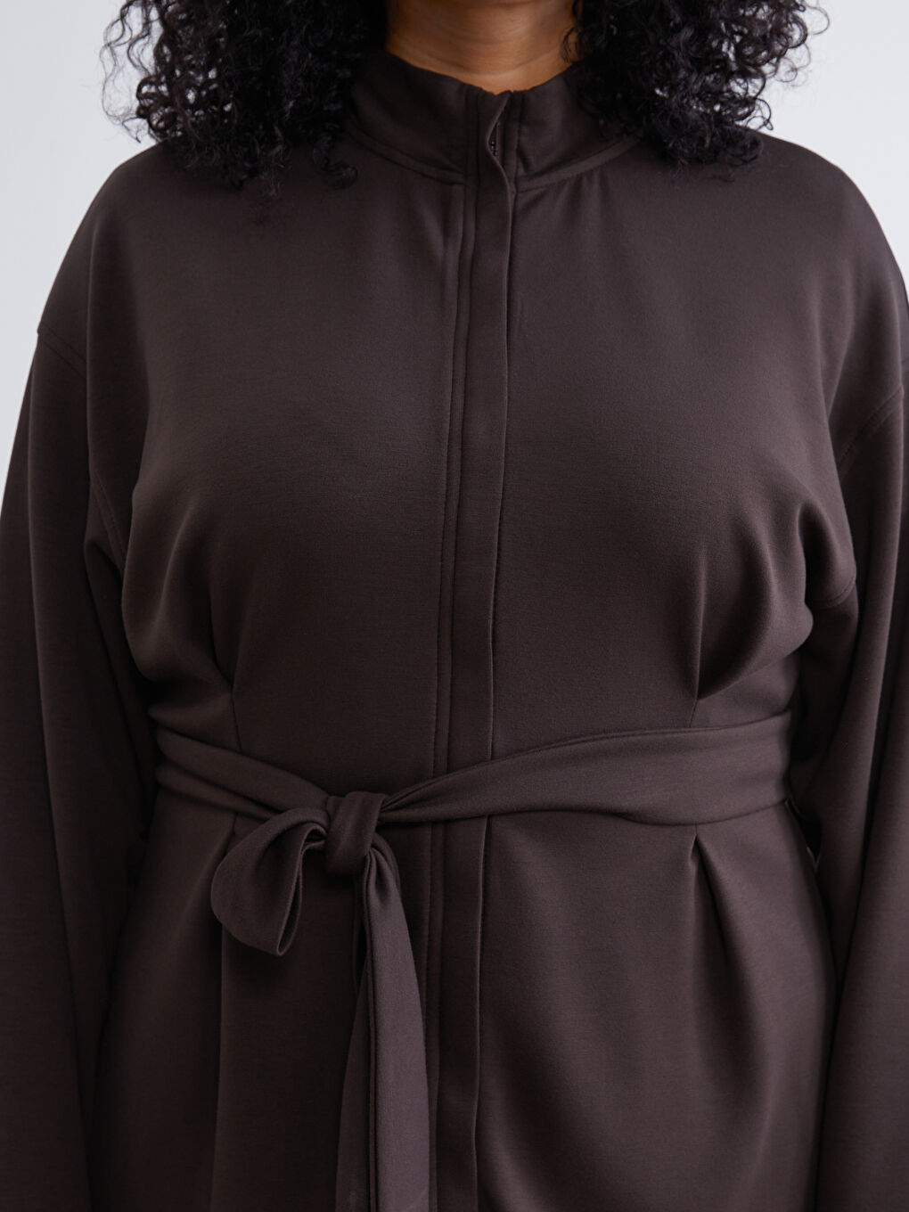 Kahverengi Büyük Beden Dik Yaka Kadın Fermuarlı Sweatshirt-2