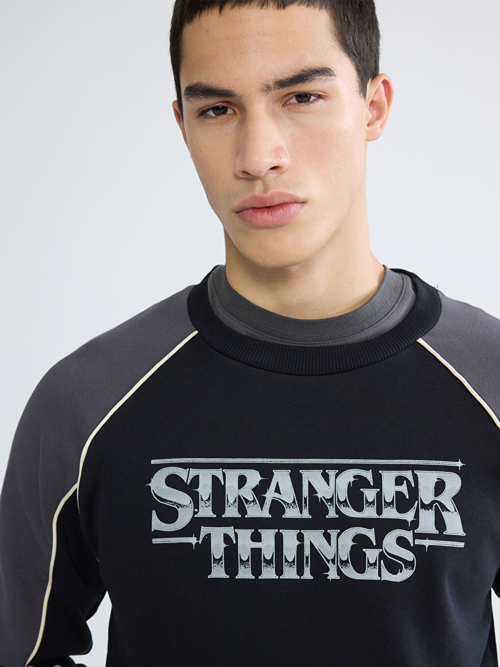 كنزة رياضية انثراسايت / رمادي داكن رجل-3