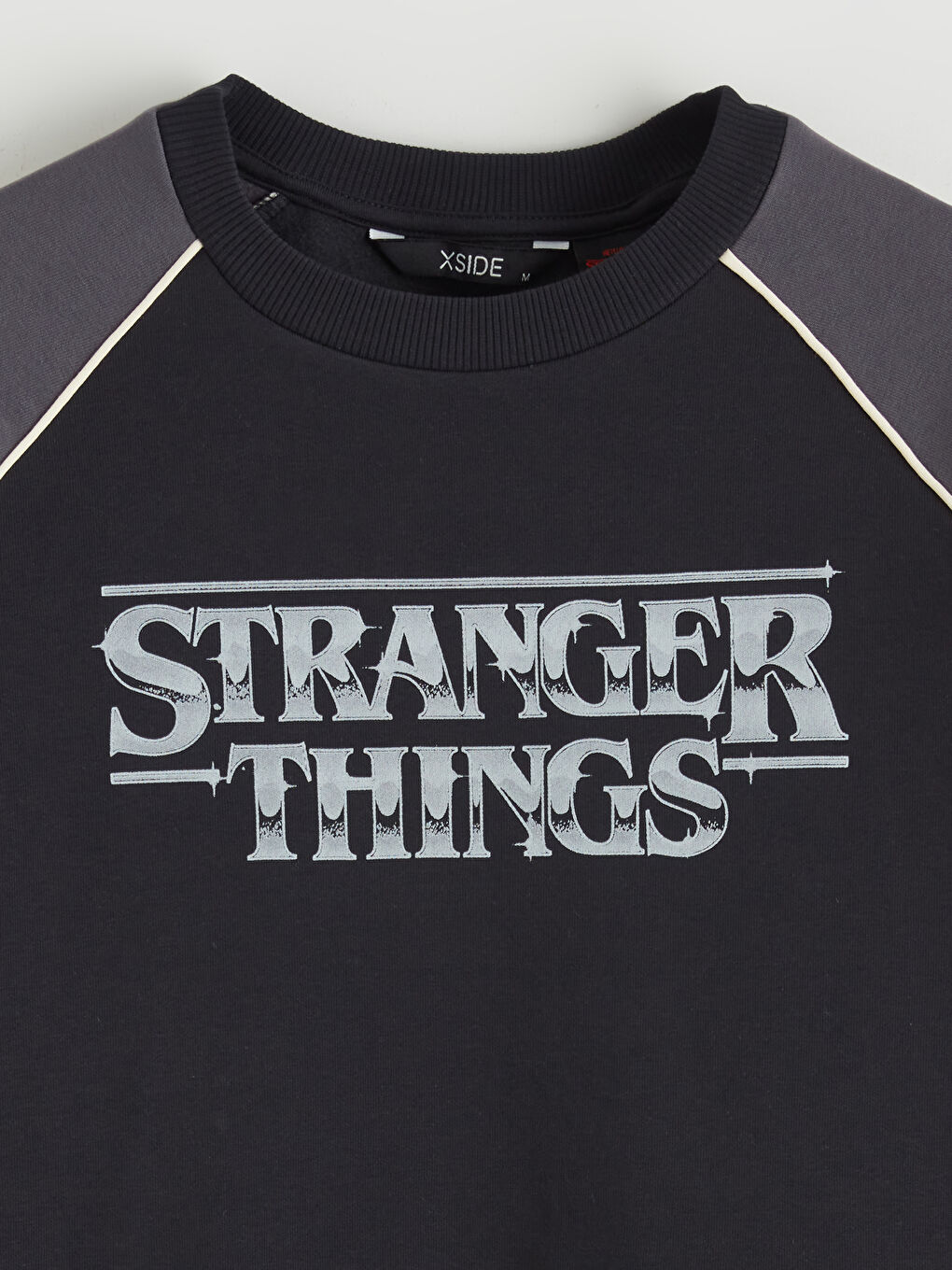 Antrasit Bisiklet Yaka Stranger Things Lisanslı Erkek Kalın Sweatshirt-1