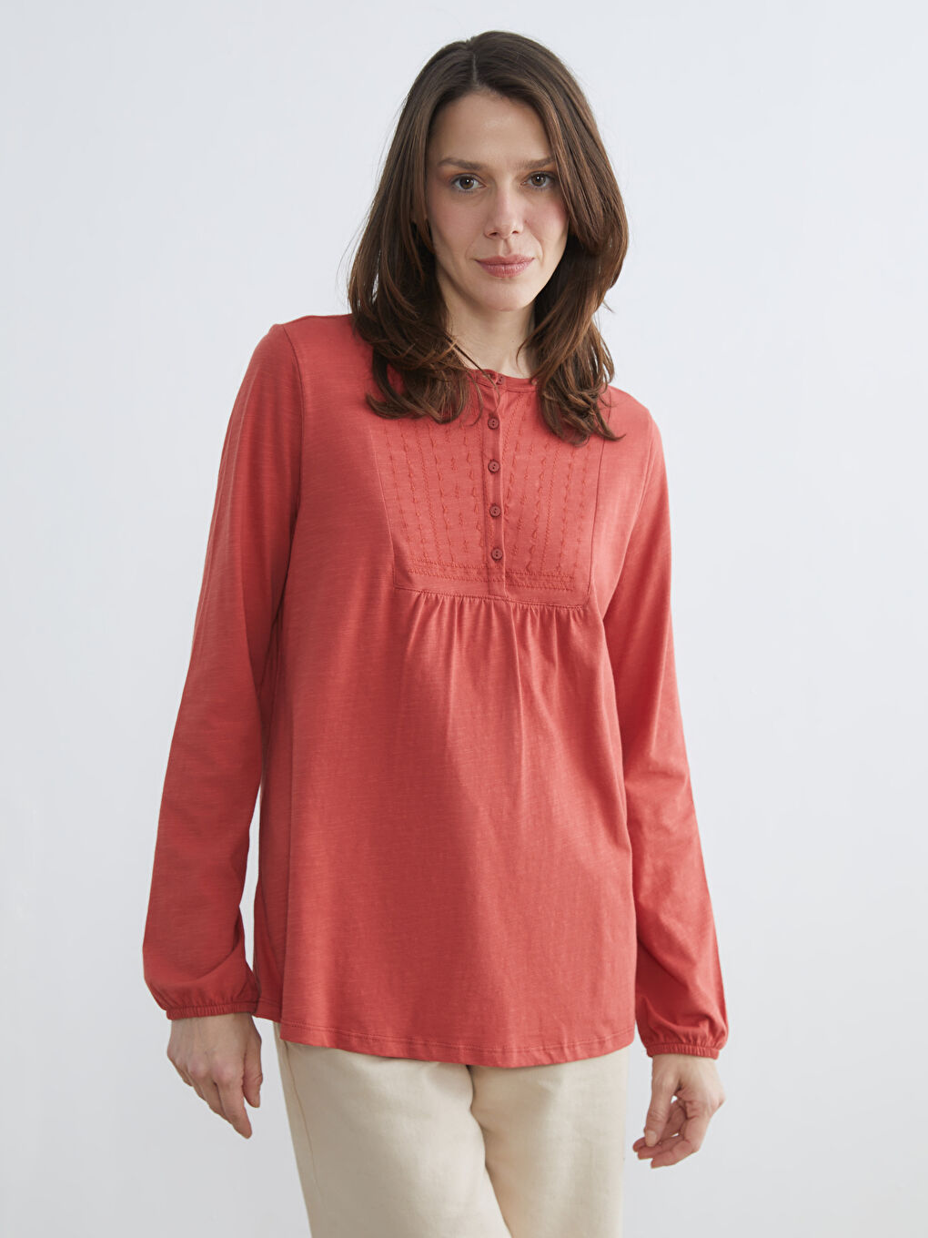 Crew Neck Embroidered Blouse