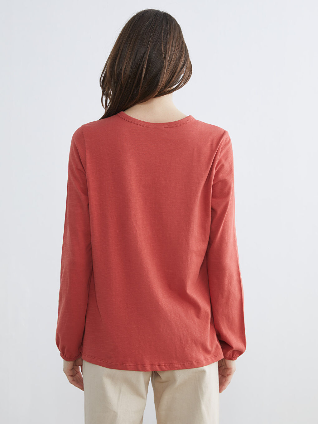 Crew Neck Embroidered Blouse-3