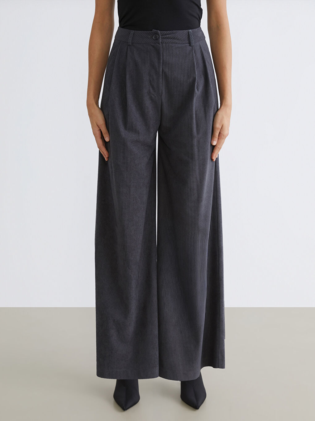 پانتۆڵ خه‌ڵوزی ژن-1