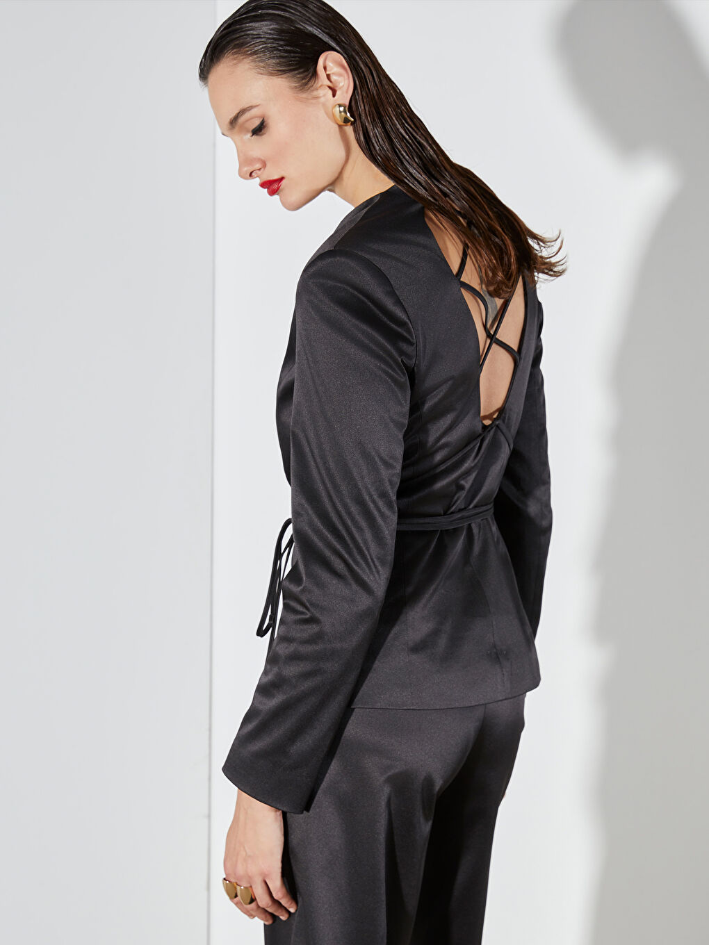 Siyah V Yaka Kadın Ceket-3