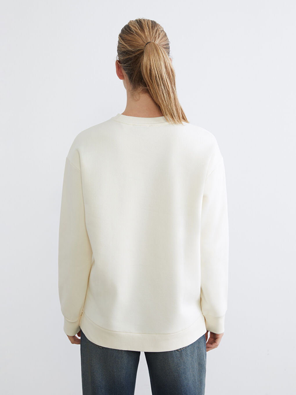 Bej Minnie Mouse Baskılı Kadın Kalın Sweatshirt-3