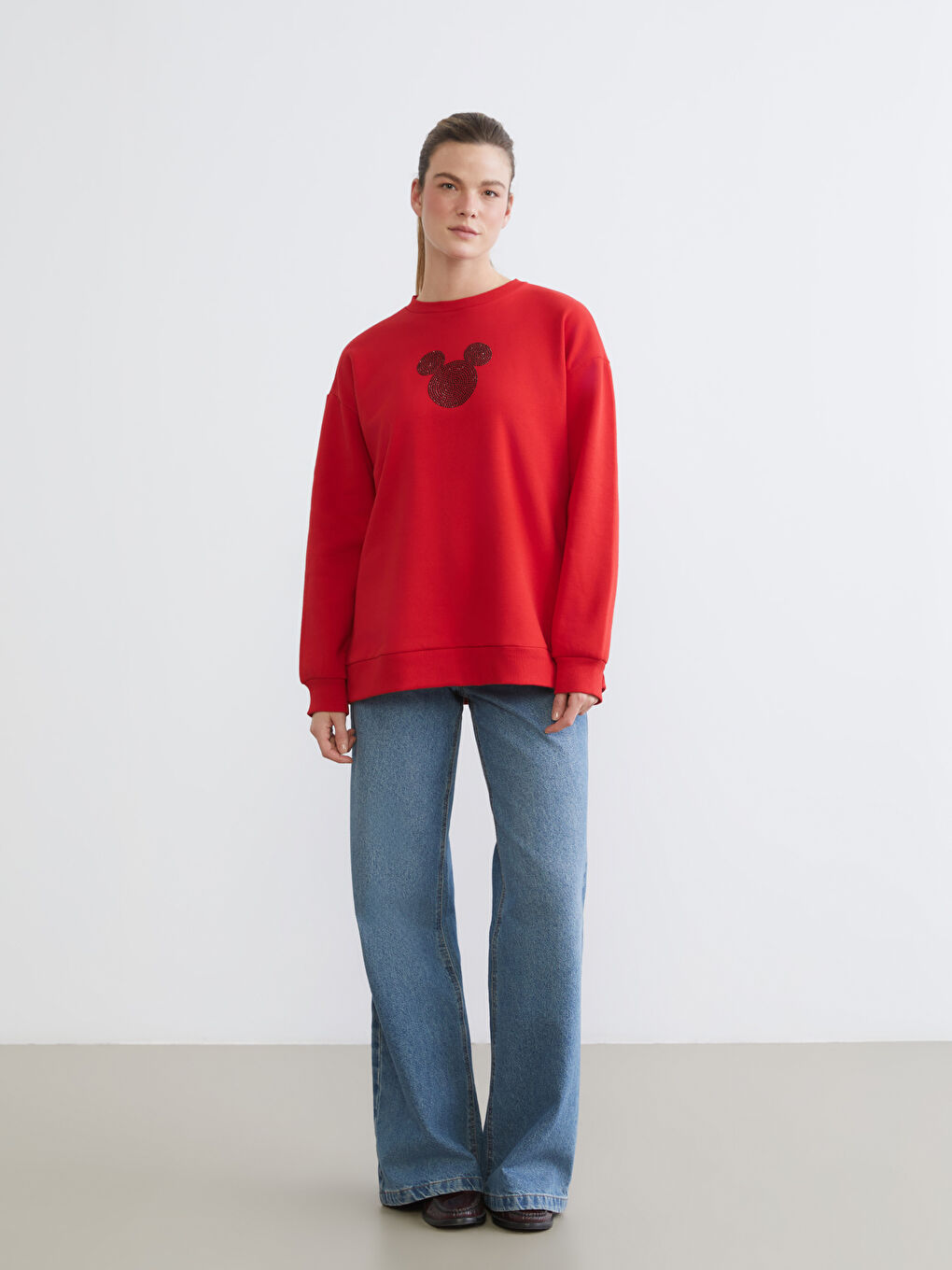 Kırmızı Minnie Mouse Baskılı Kadın Kalın Sweatshirt-1