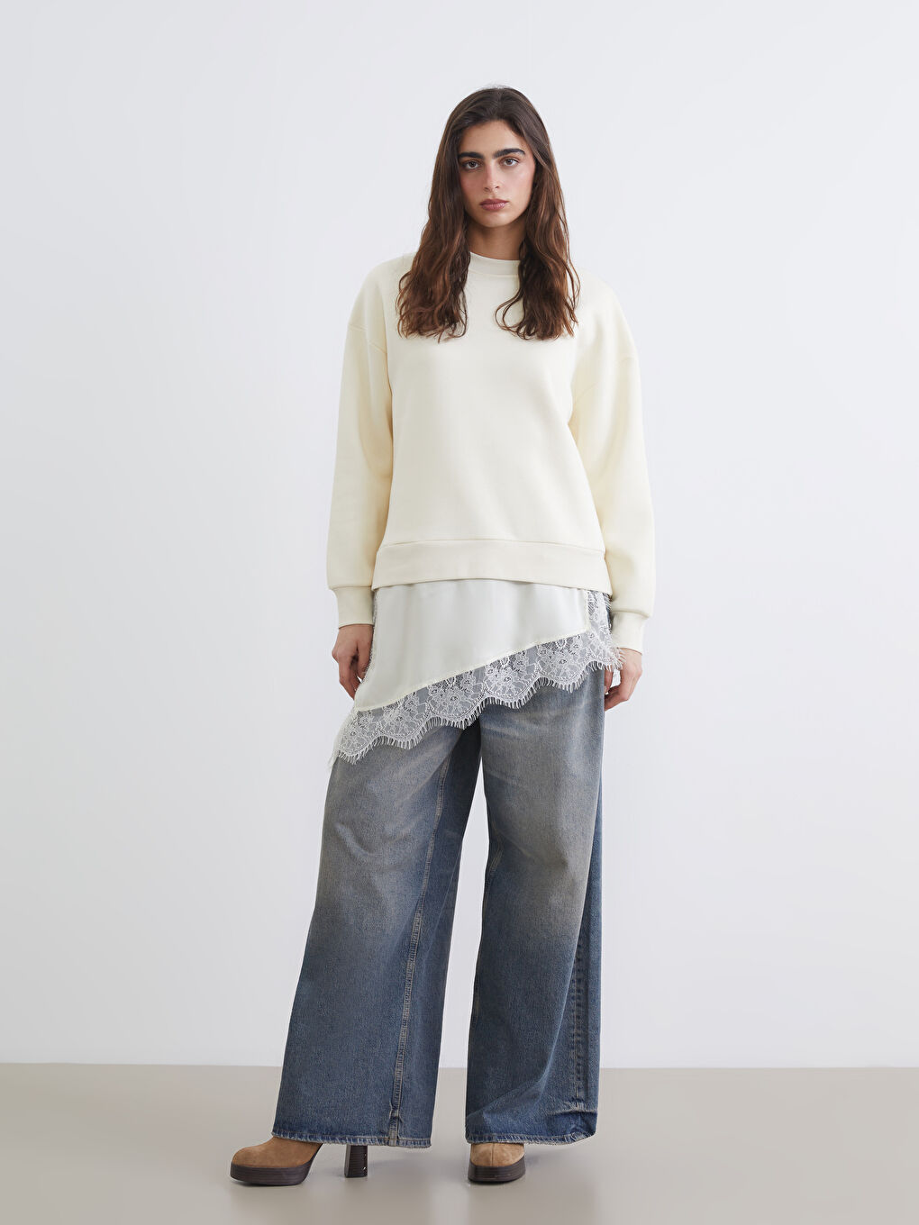 كنزة رياضية بيج امرأة-2