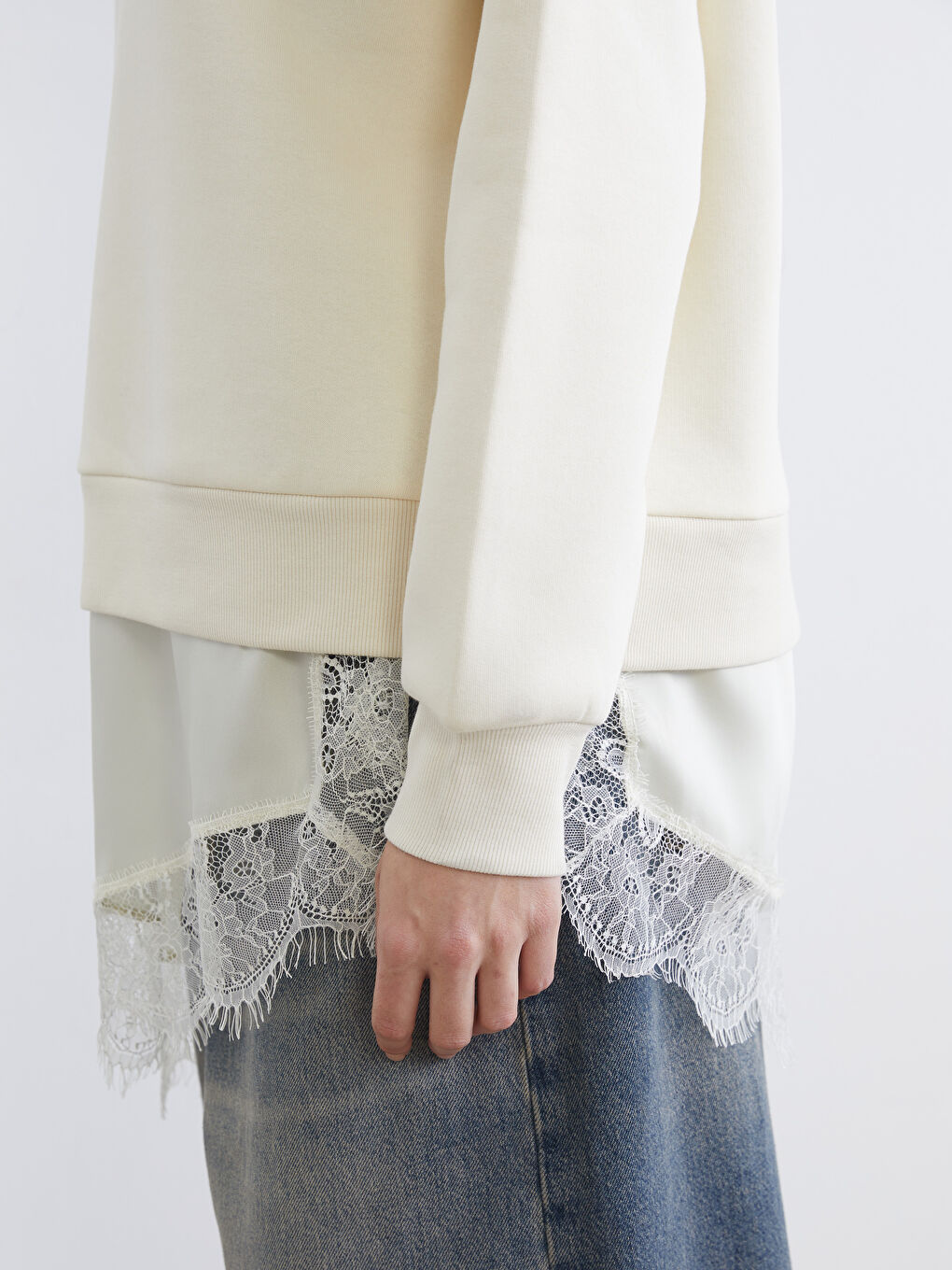 كنزة رياضية بيج امرأة-4