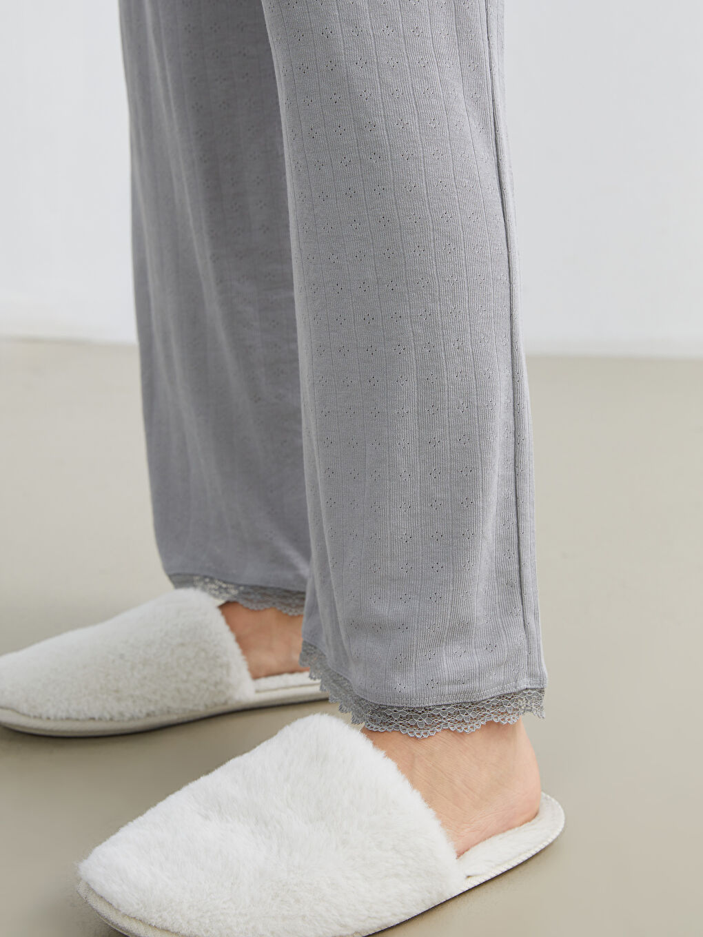 Gri Beli Lastikli Ajurlu Kadın Pijama Altı-2