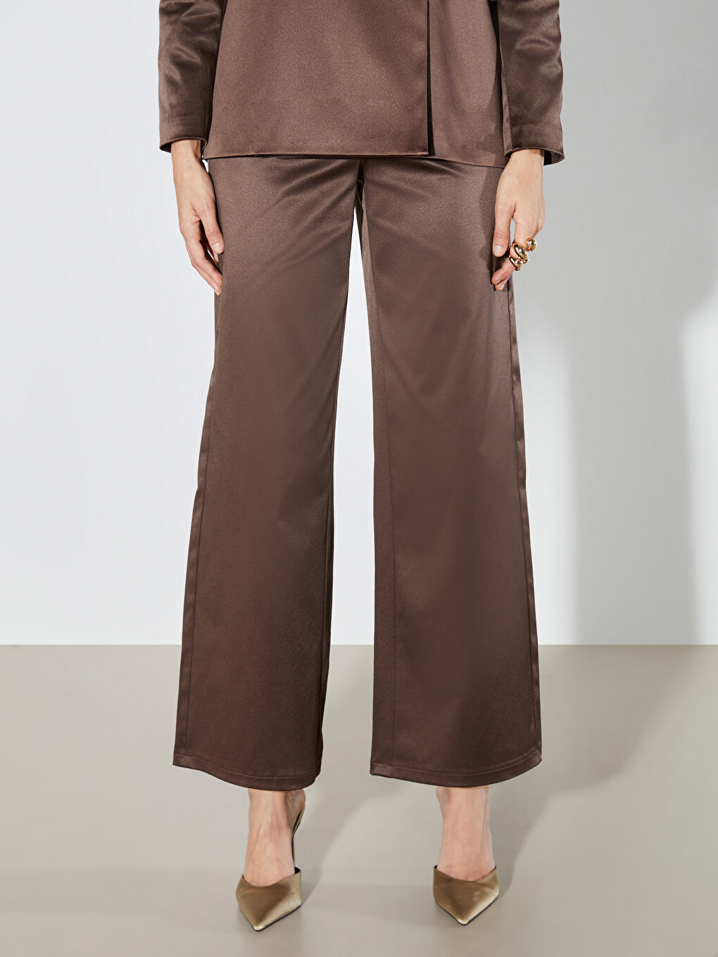 Kahverengi Loose Fit Geniş Paça Kadın Pantolon-1