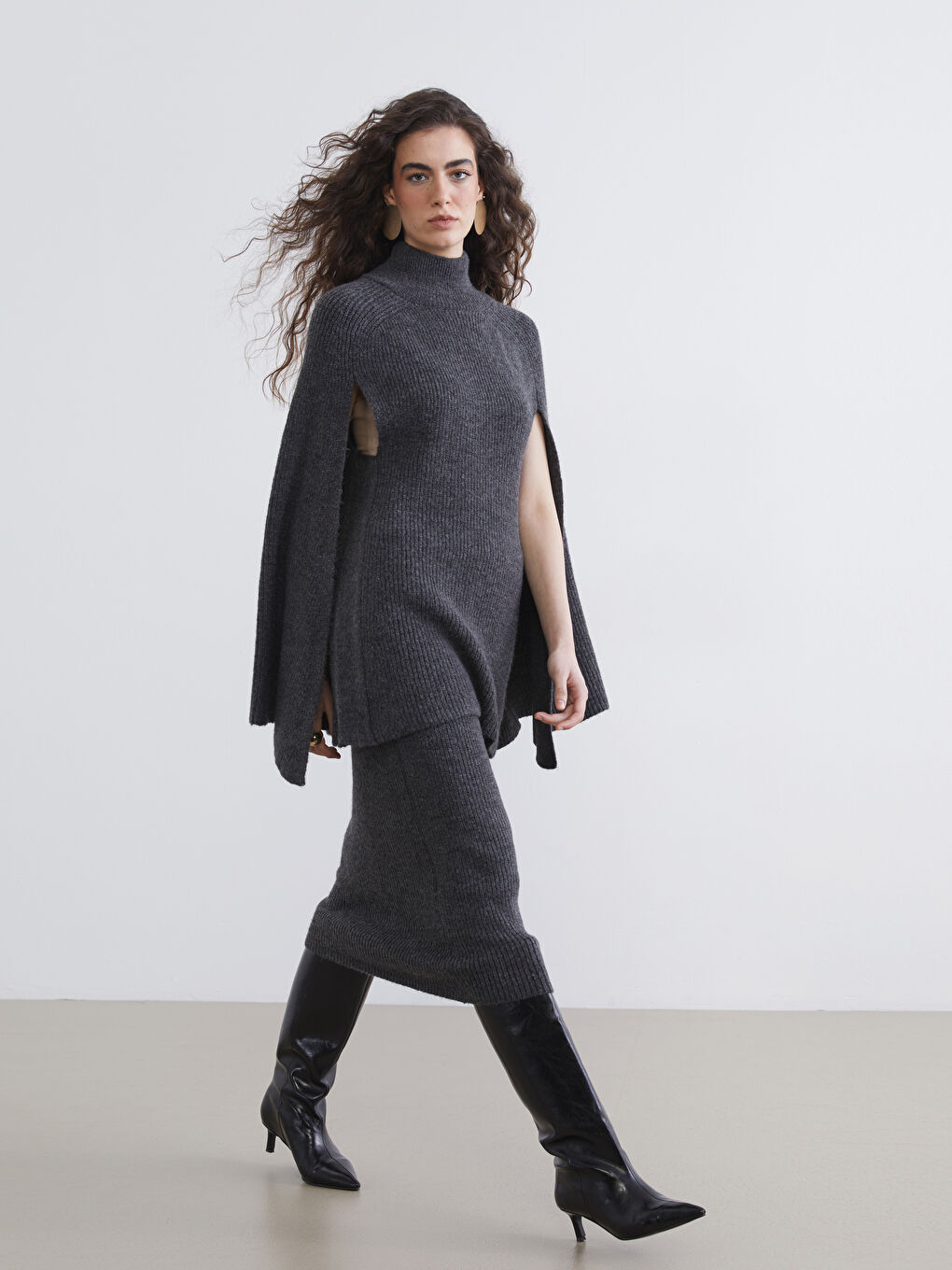 Antrasit Beli Lastikli Fitilli Triko Etek