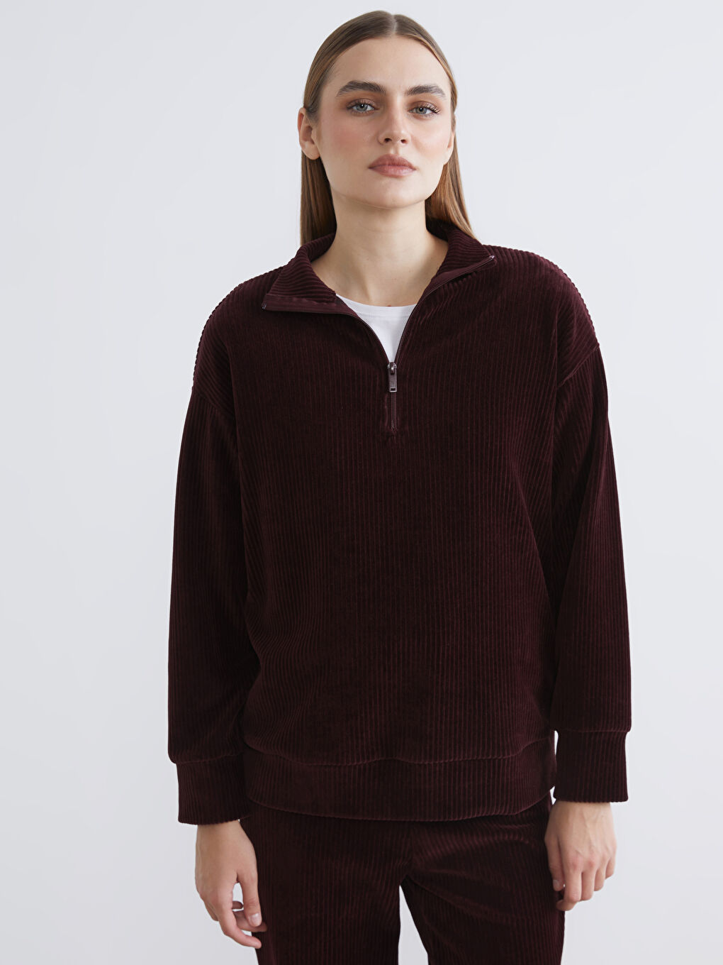 Funnel Neck Ribbed Women's Sweatshirt