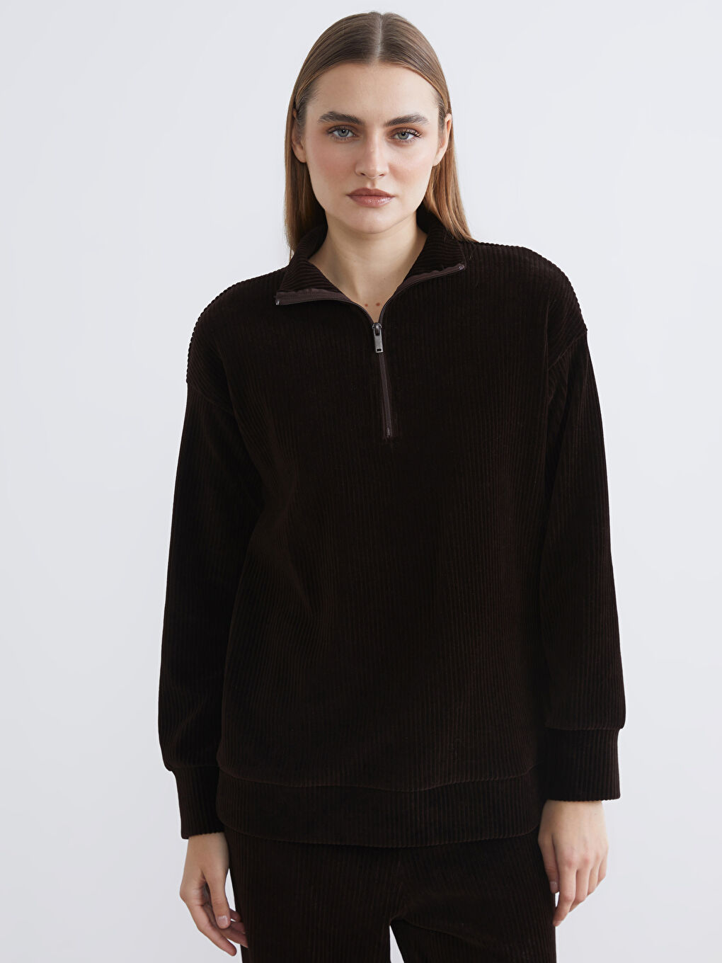 Funnel Neck Ribbed Women's Sweatshirt