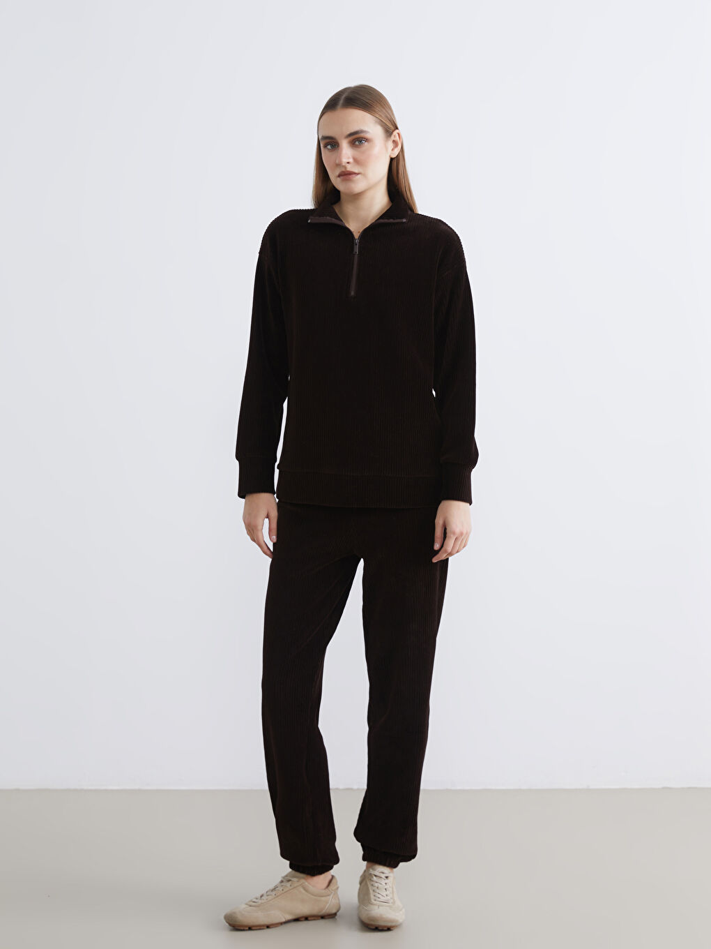 Funnel Neck Ribbed Women's Sweatshirt-1