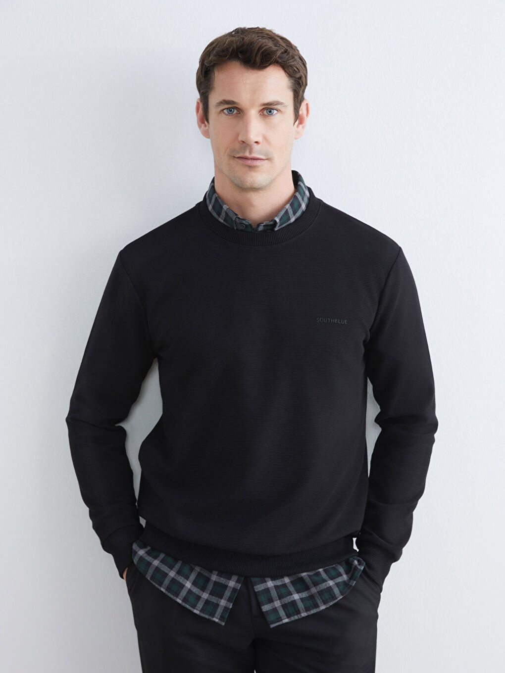 Siyah Bisiklet Yaka Erkek Sweatshirt