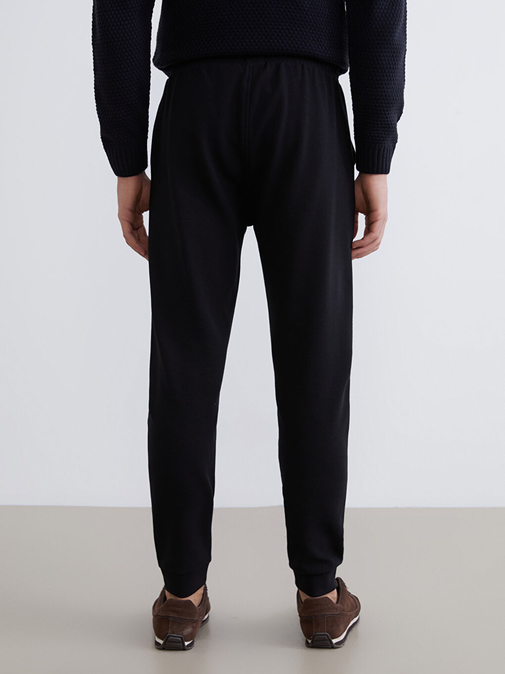 Standard Fit Men's Jogger Sweatpants-3