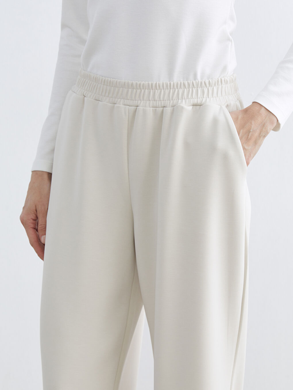 Bej Beli Lastikli Modal Karışımlı Kadın Eşofman Altı-2