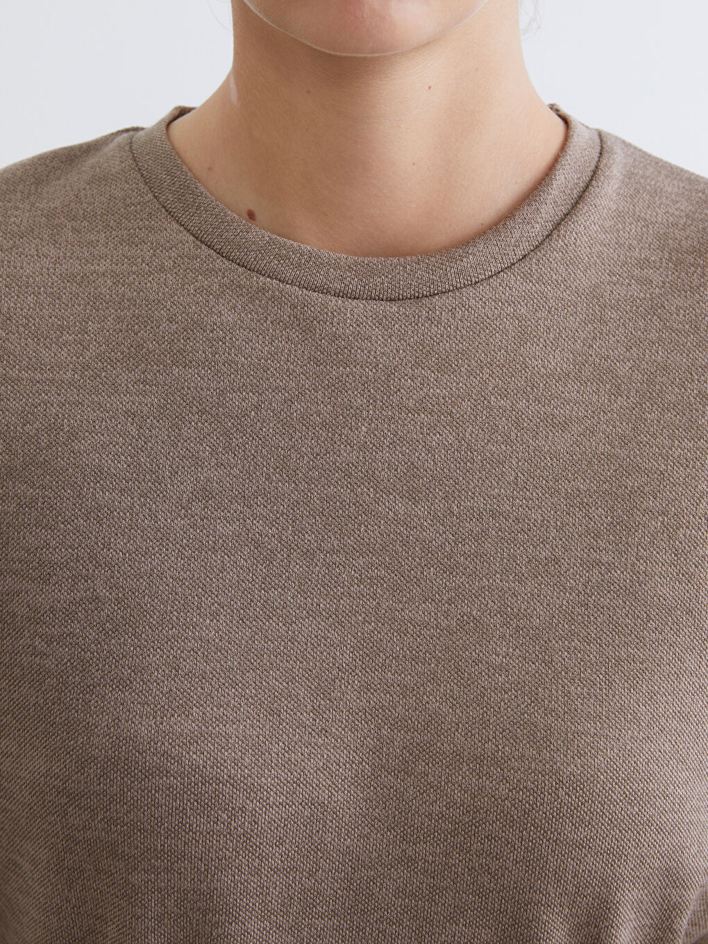 Bluza sa okruglim izrezom i kaišem-2