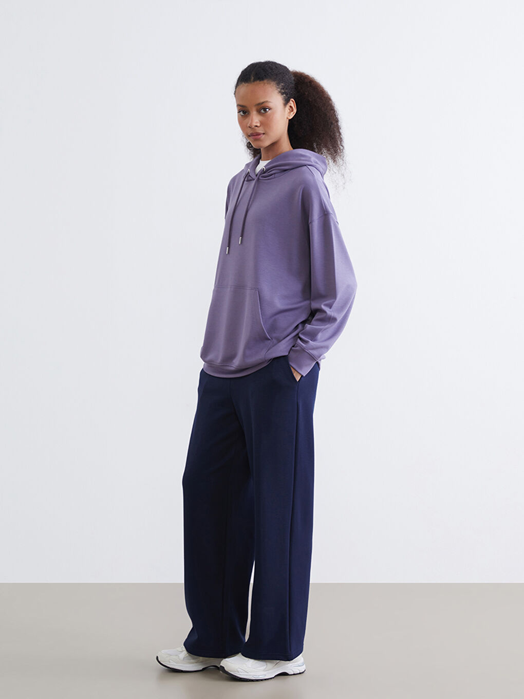 Mürdüm Kanguru Cepli Kadın Hoodie-1