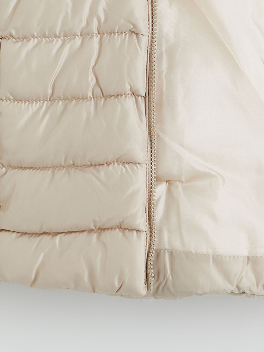 Karışık Dik Yaka Kadın Şişme Mont-7