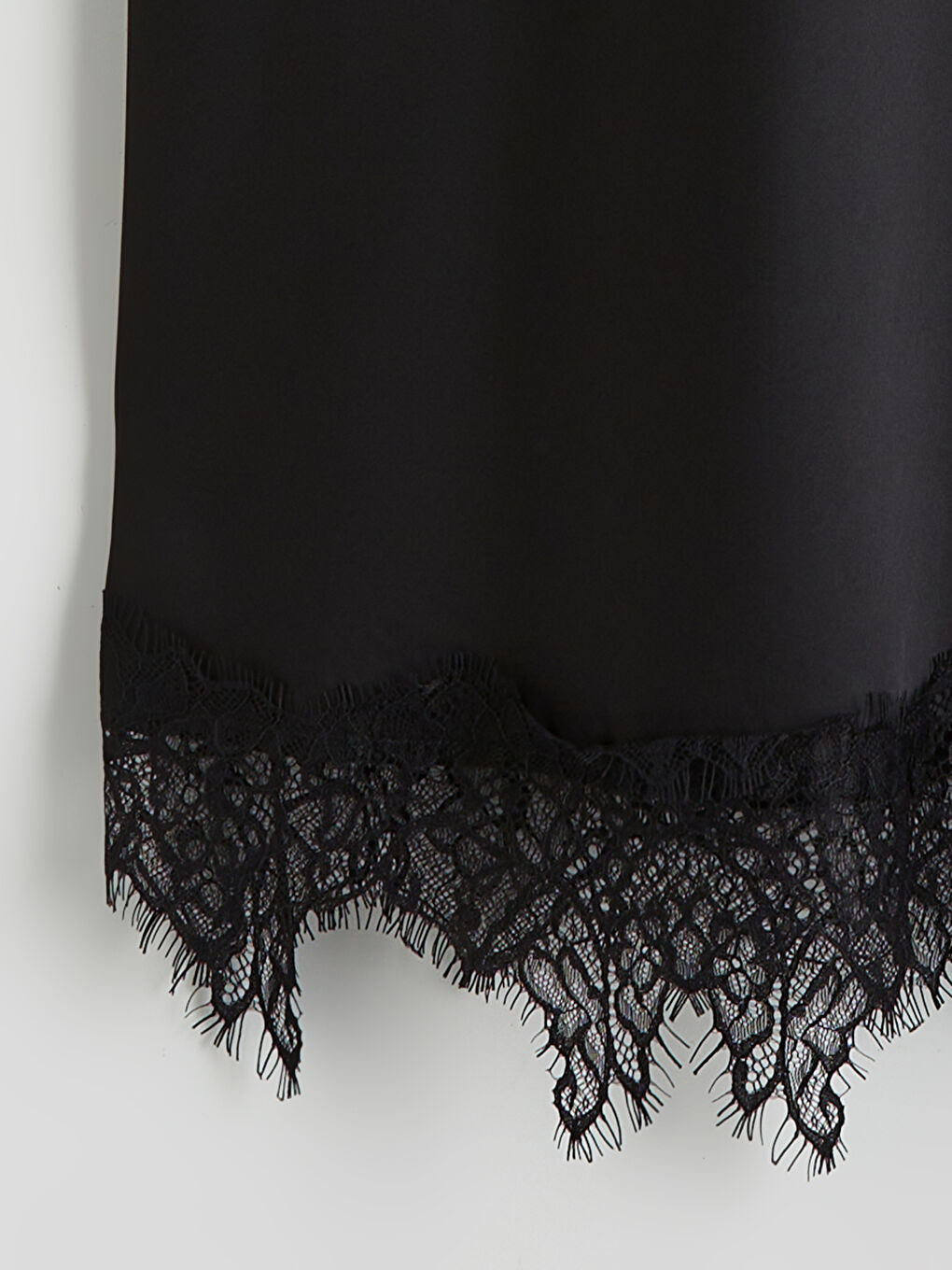 Elastic Waist A-Line Satin Skirt-5