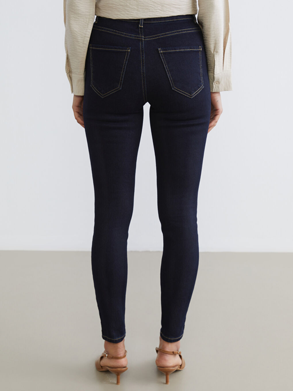 İndigo Süper Skinny Fit Kadın Jean Pantolon-3