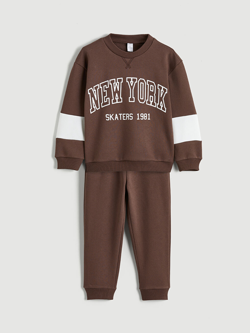 Kahverengi Baskılı Erkek Çocuk Sweatshirt ve Eşofman Altı