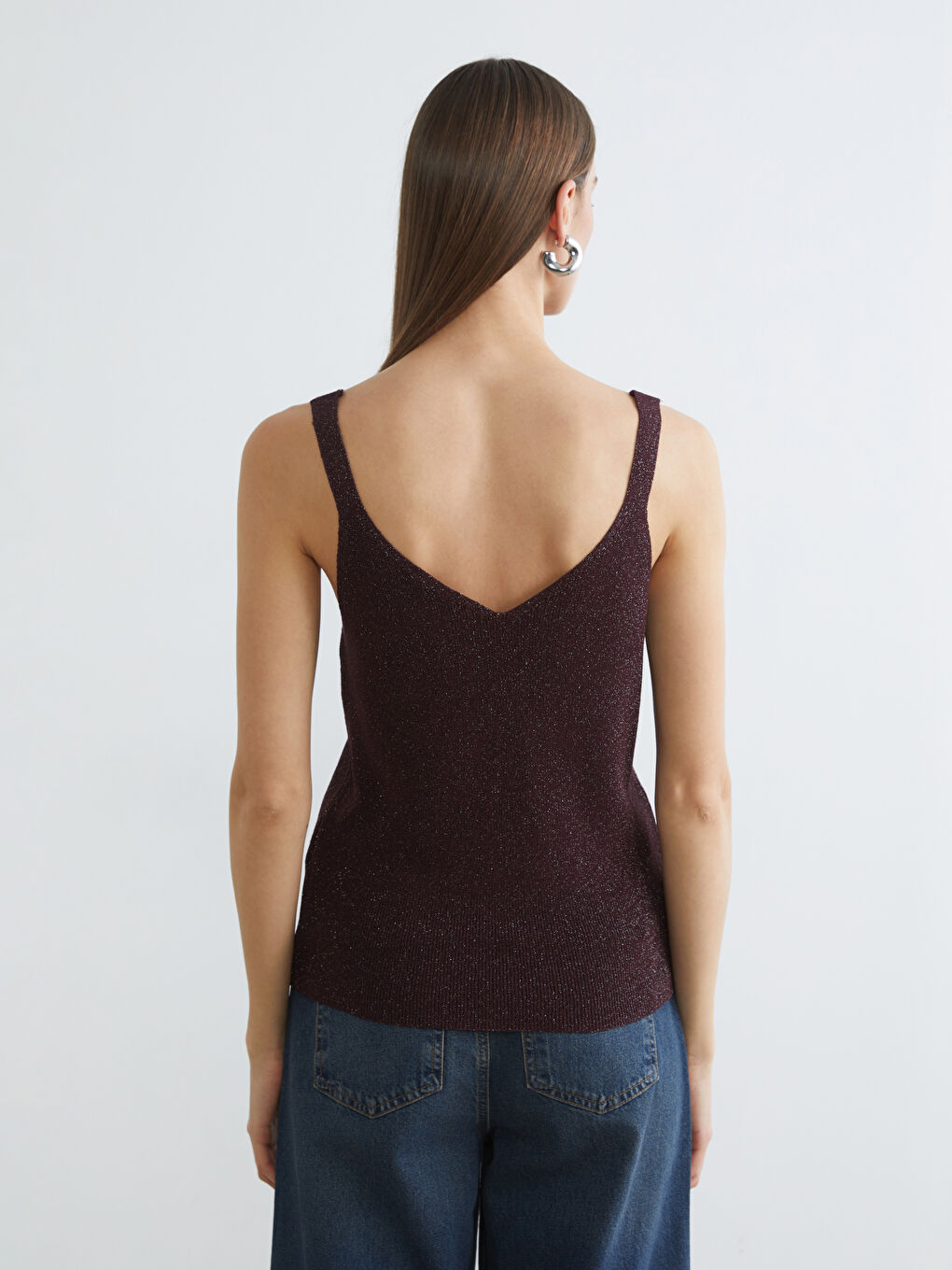 Bordo V Yaka Parlak Görünümlü Kadın Triko Atlet-3