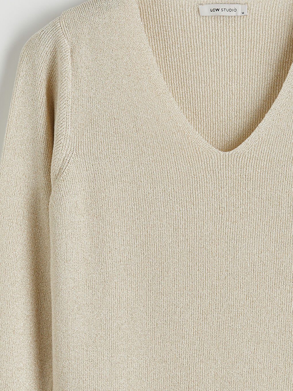 Ekru V Yaka Kadın Triko Kazak-1