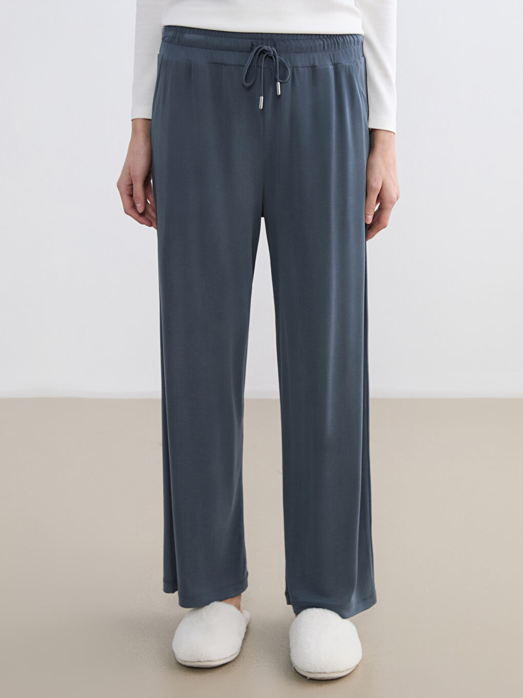 Elasticated Waist Women's Pyjama Bottoms-1