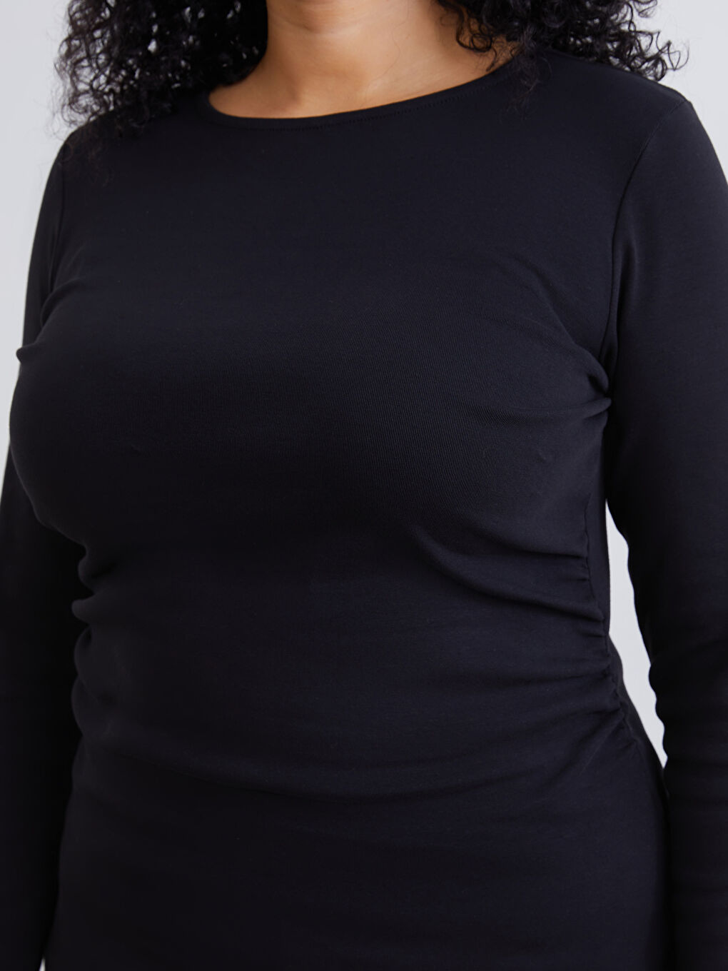 Siyah Büyük Beden Bisiklet Yaka Büzgülü Bluz-2