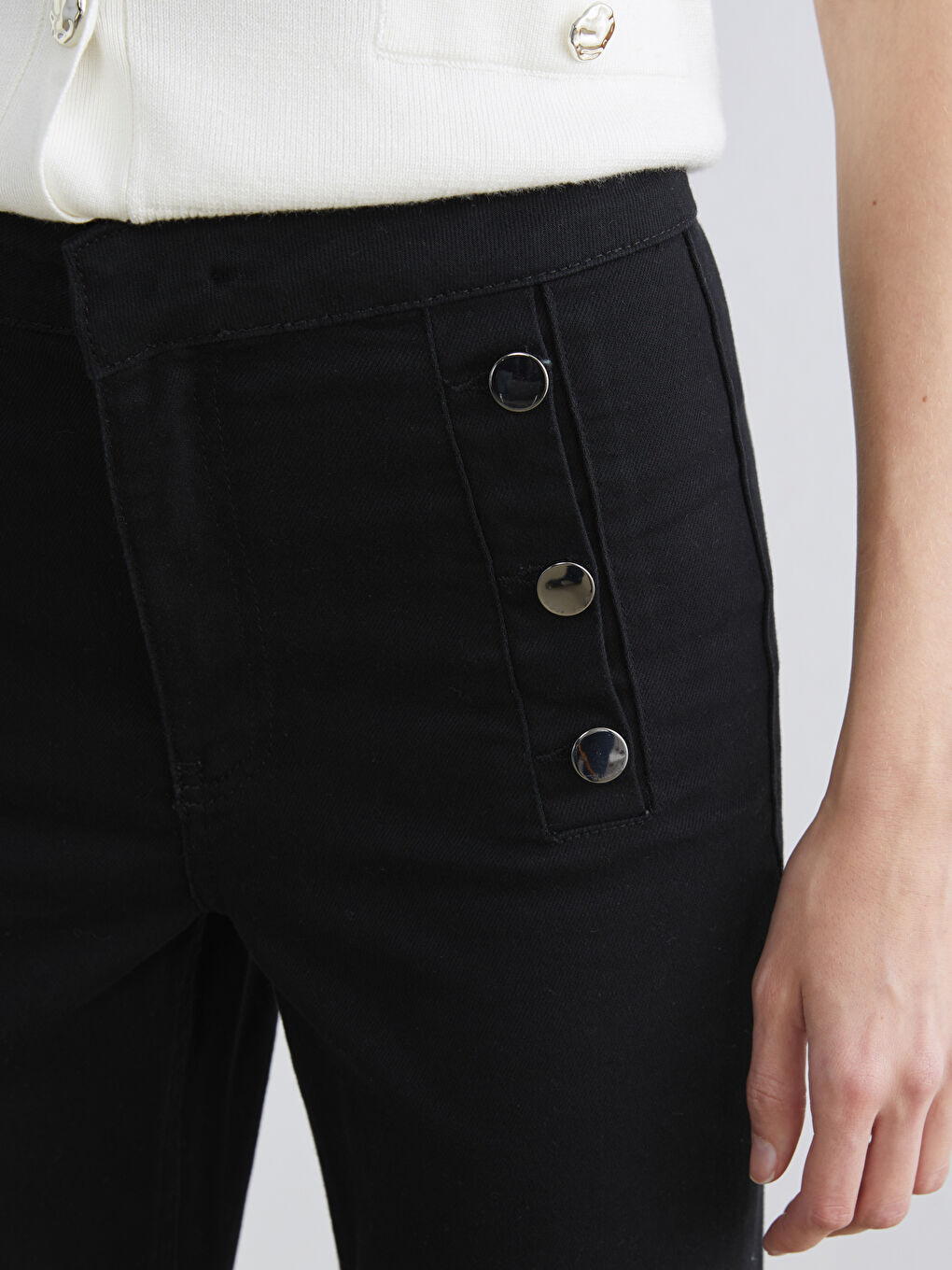 Siyah Flare Kadın Jean Pantolon-2