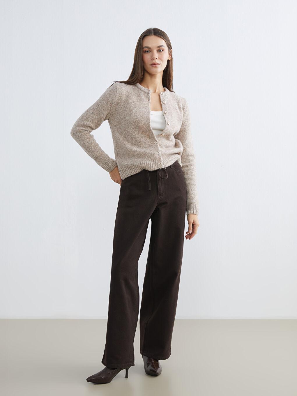 Bej Bisiklet Yaka Yün Karışımlı Kadın Triko Hırka-1