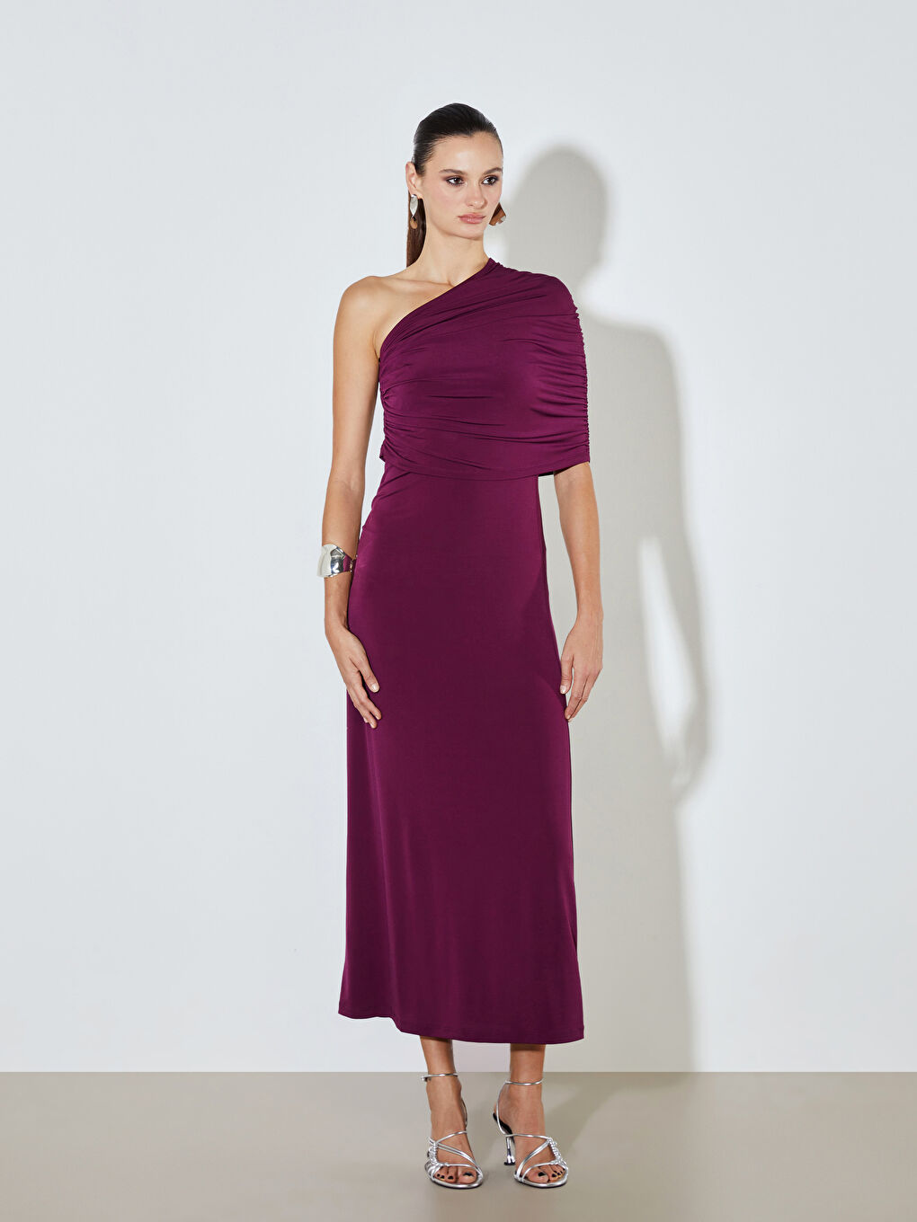 Mürdüm Tek Omuz Büzgülü Elbise-1