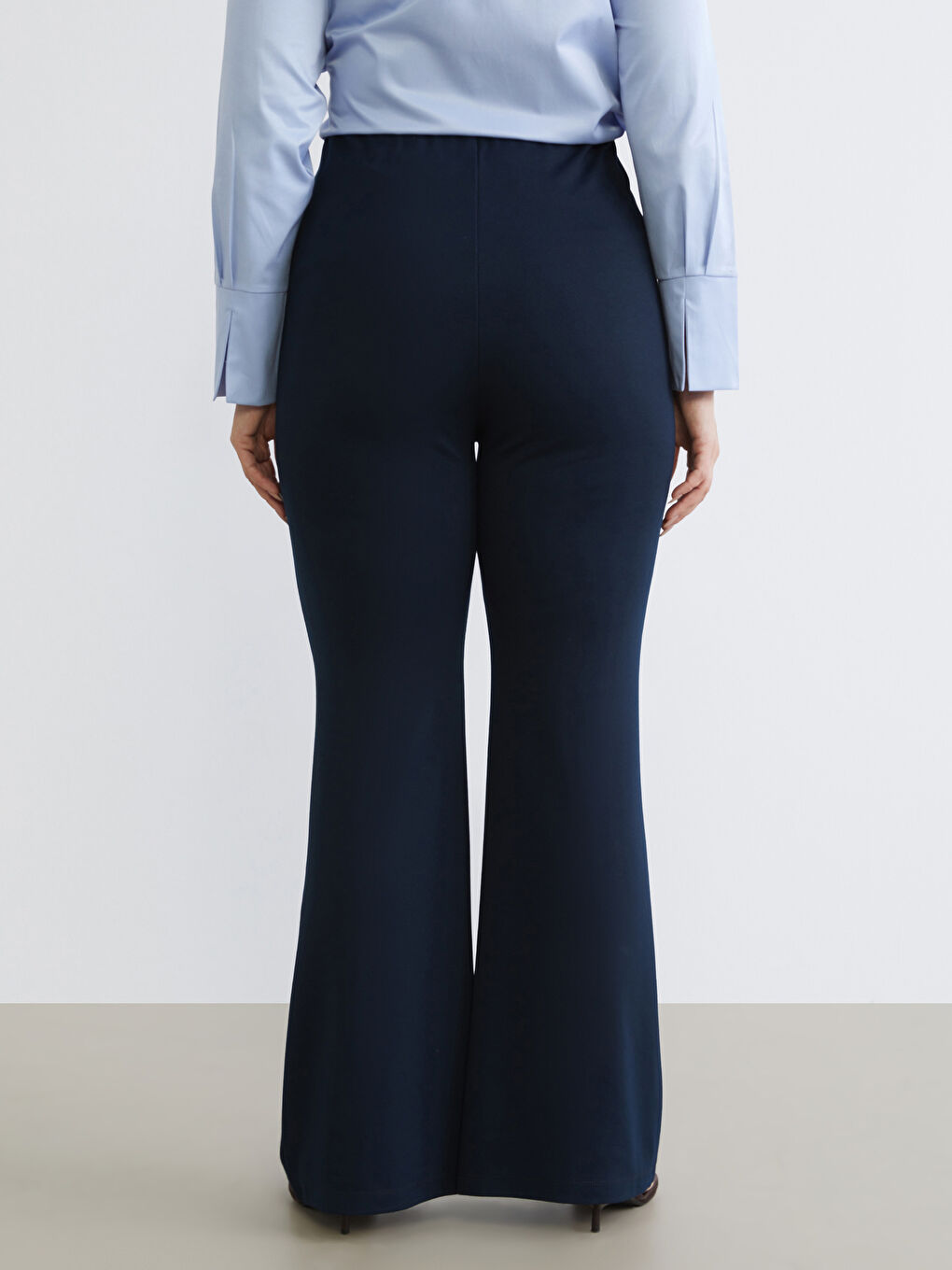 Lacivert Büyük Beden İspanyol Paça Kadın Pantolon-3