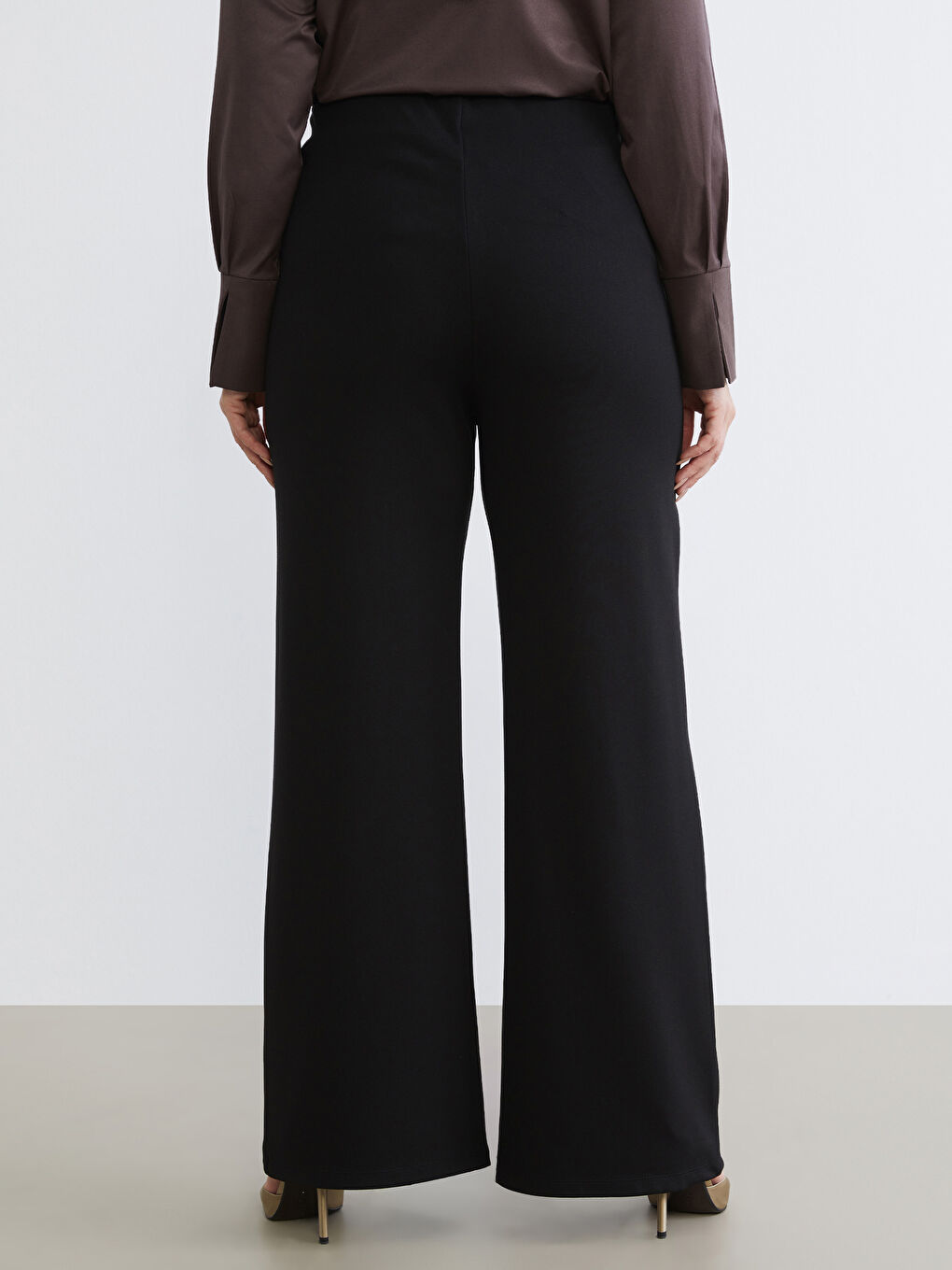 Siyah Büyük Beden Beli Lastikli Kadın Pantolon-3