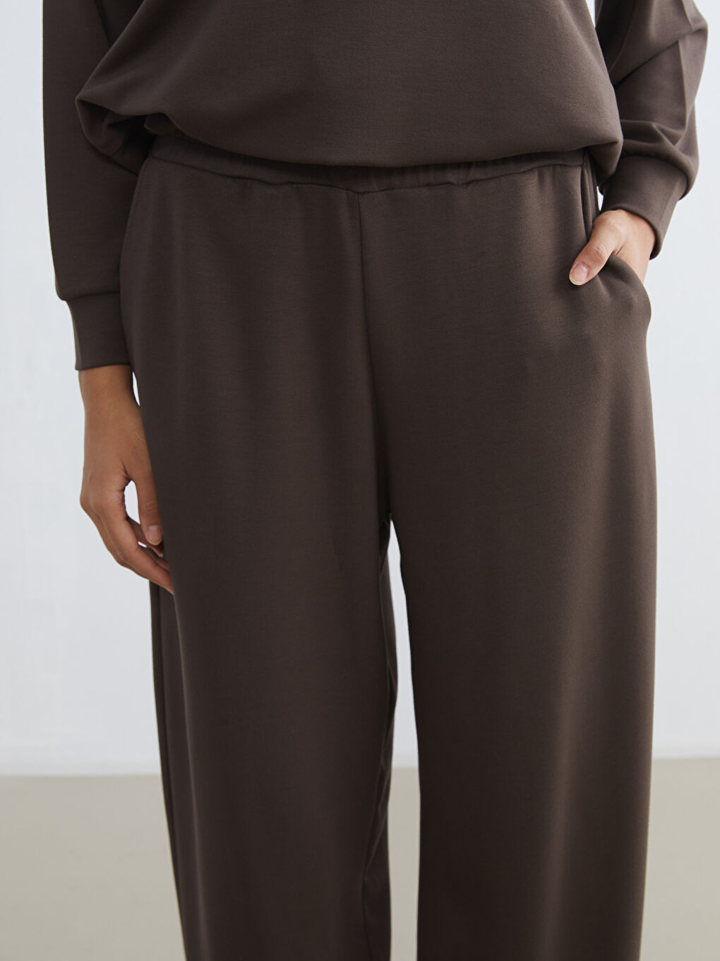 Kahverengi Beli Lastikli Kadın Eşofman Altı-2